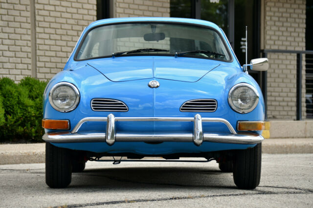 Volkswagen Karmann Ghia 1971 image number 32