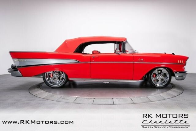 Chevrolet Bel Air/150/210 1957 image number 16