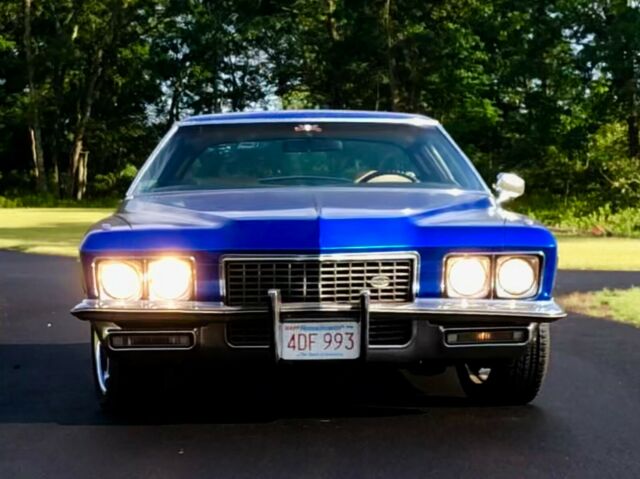 Buick Riviera 1972 image number 30