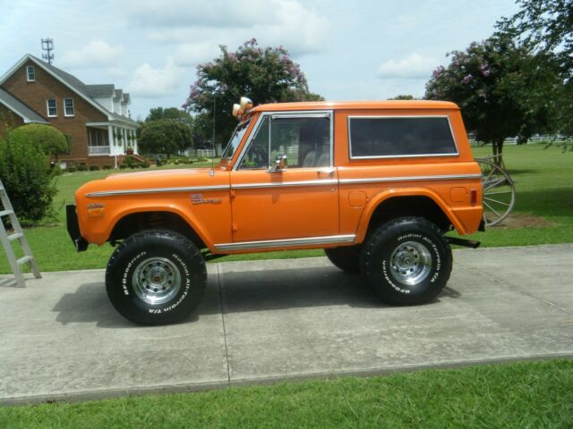 Ford Bronco 1977 image number 19