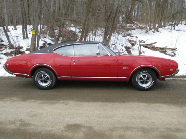 Oldsmobile Cutlass 1968 image number 23