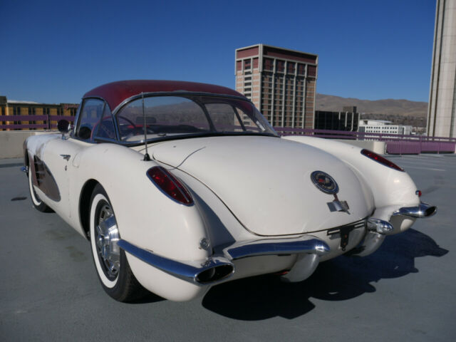 Chevrolet Corvette 1959 image number 4