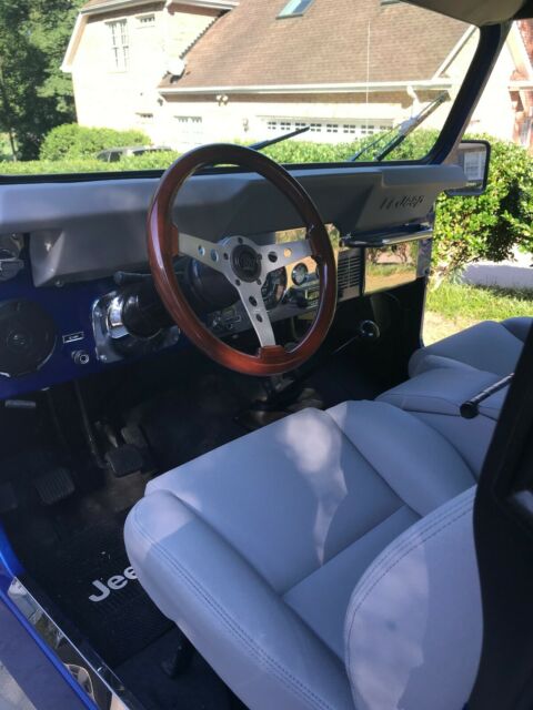 Jeep CJ 1977 image number 1