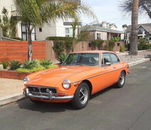 MG MGB 1974 image number 1