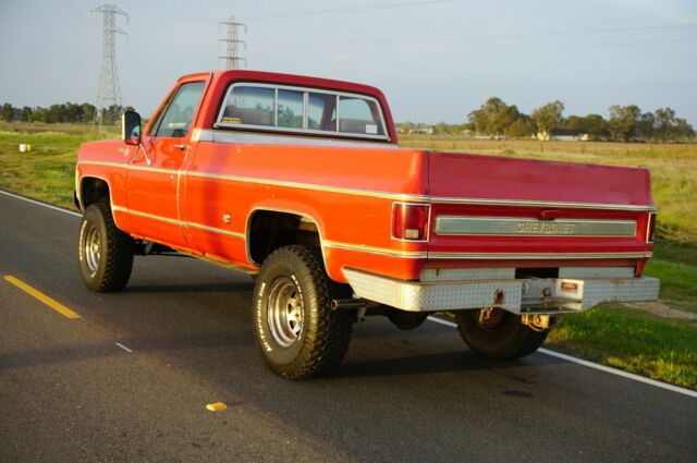 Chevrolet C/K Pickup 1500 1977 image number 29