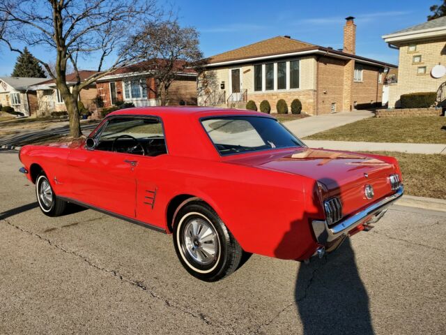 Ford Mustang 1966 image number 32