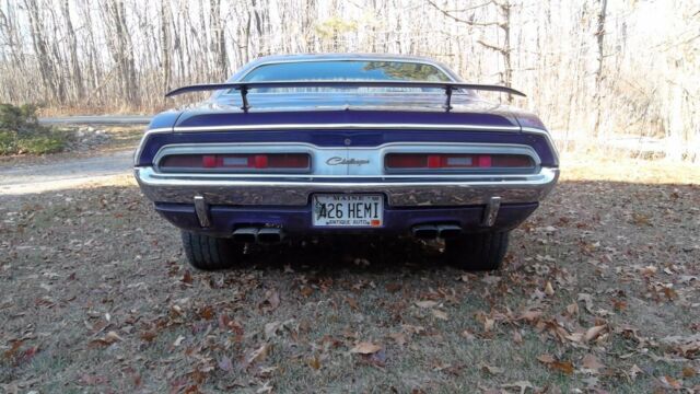 Dodge Challenger 1971 image number 22