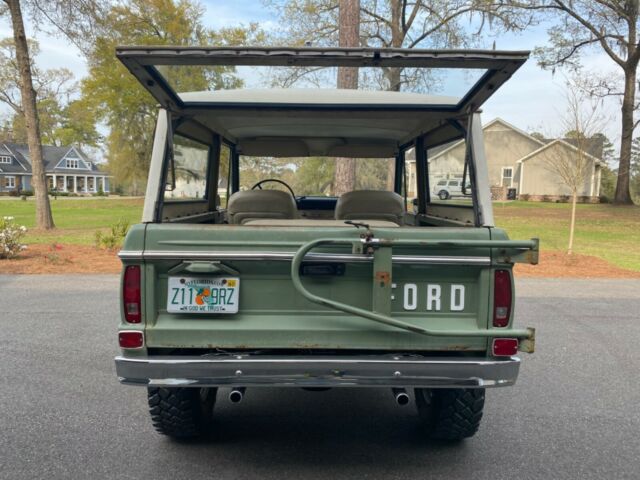 Ford Bronco 1969 image number 18