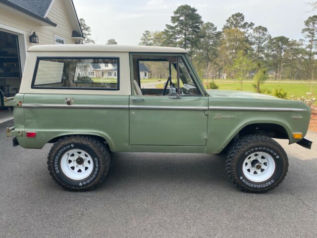 Ford Bronco 1969 image number 28