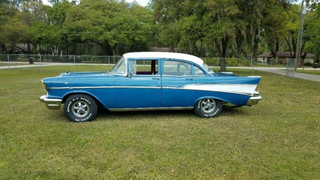 Chevrolet Bel Air/150/210 1957 image number 26