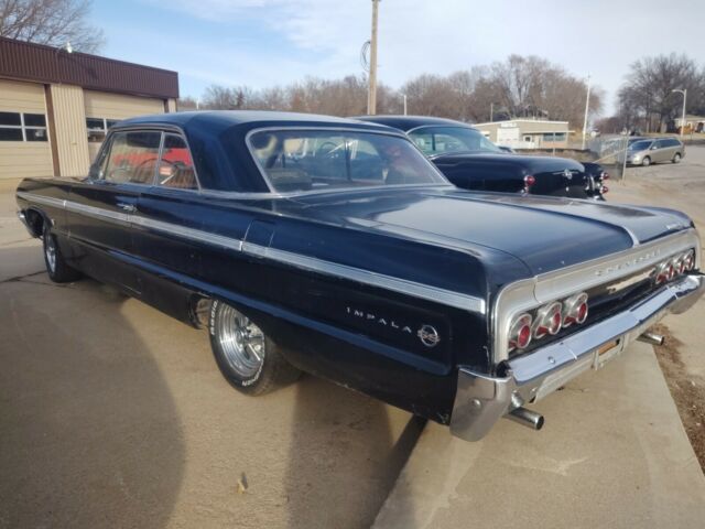 Chevrolet Impala 1964 image number 2