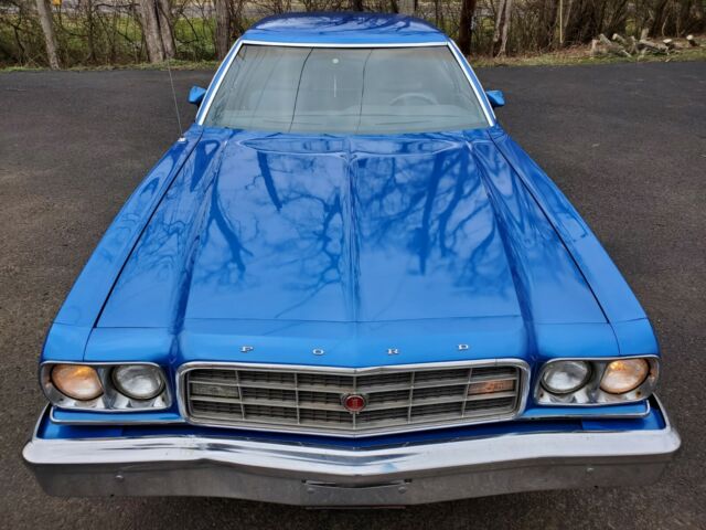 Ford Gran Torino Sedan 1973 image number 22