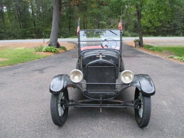 Ford Model T 1926 image number 2