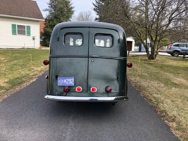 Ford Panel Delivery Truck 1939 image number 29