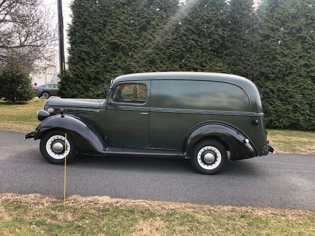 Ford Panel Delivery Truck 1939 image number 31