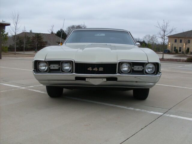 Oldsmobile 442 1968 image number 4