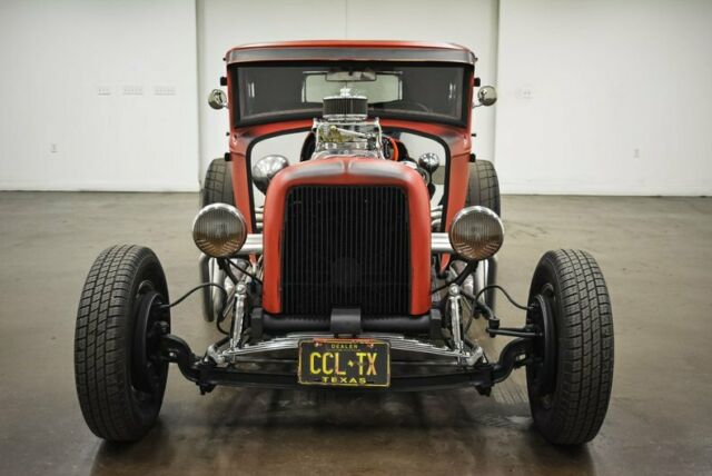 Ford 5-window Coupe 1931 image number 24