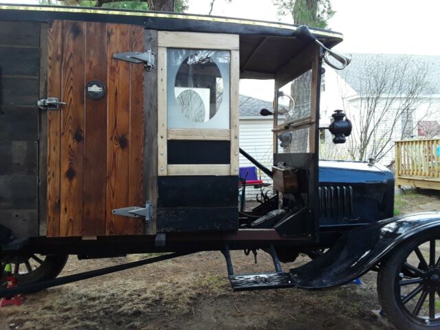 Ford Model T 1923 image number 4