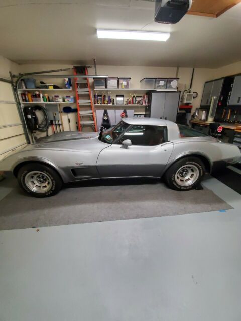 Chevrolet Corvette 1978 image number 21