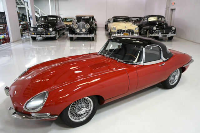 Jaguar E-Type 1967 image number 46