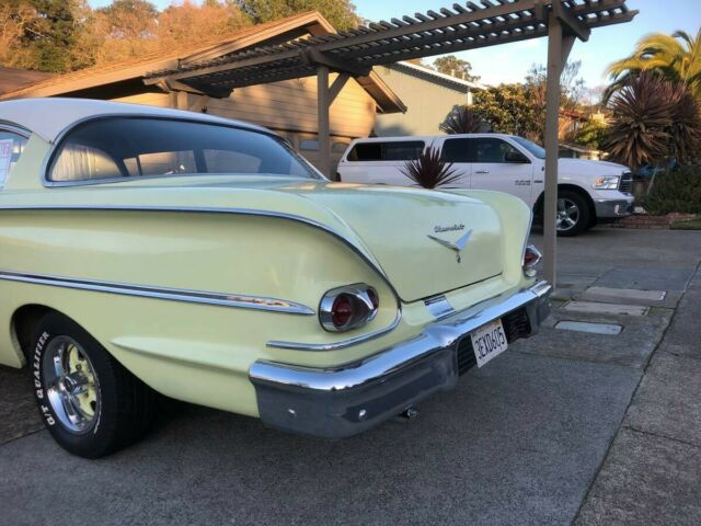 Chevrolet Bel Air/150/210 1958 image number 17