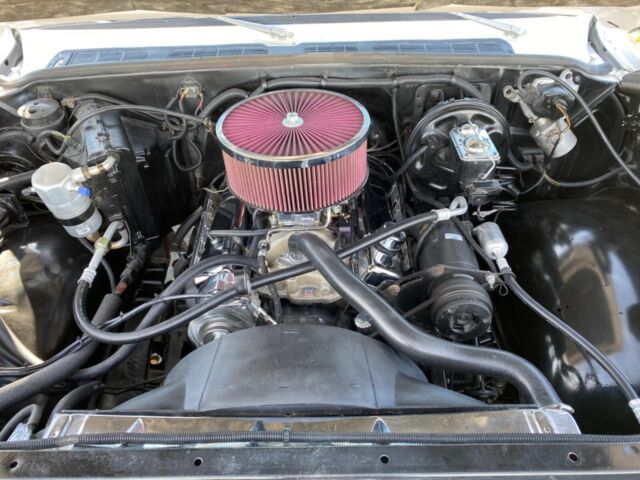 Chevrolet C-10 1974 image number 13