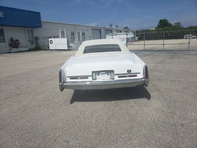 Cadillac Eldorado 1975 image number 7