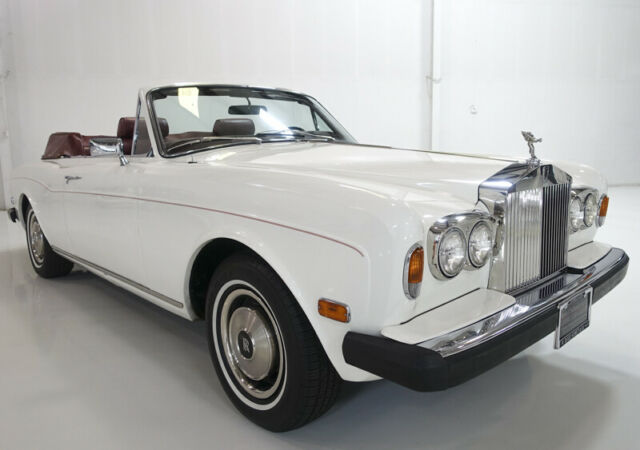 Rolls-Royce Corniche 1979 image number 2