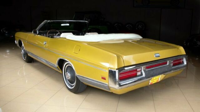 Ford LTD 1972 image number 19