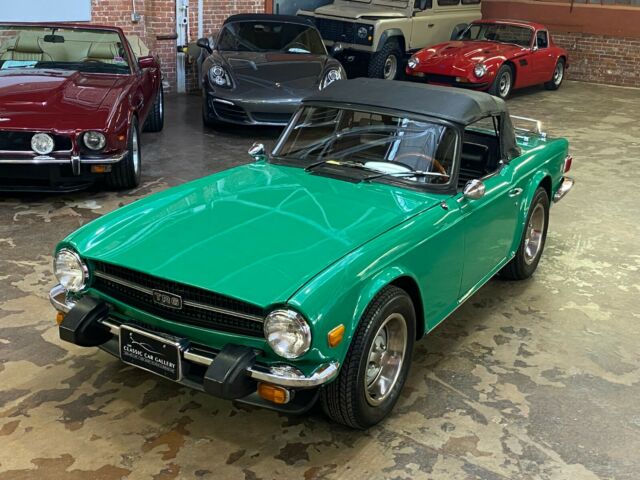 Triumph TR-6 1976 image number 0