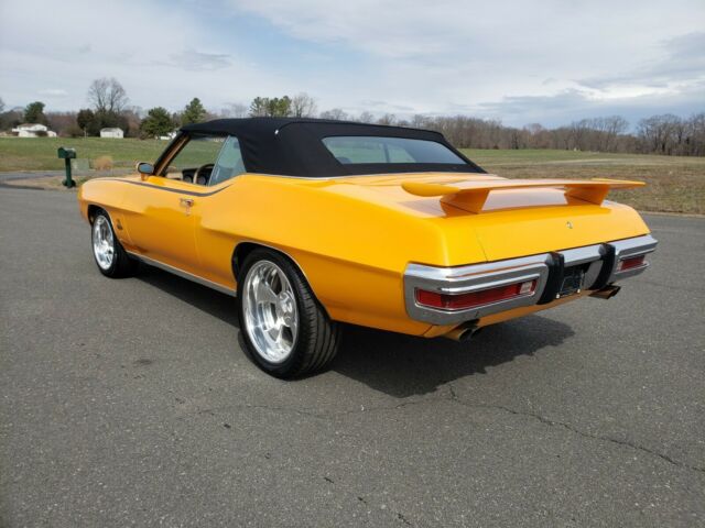 Pontiac GTO 1970 image number 16