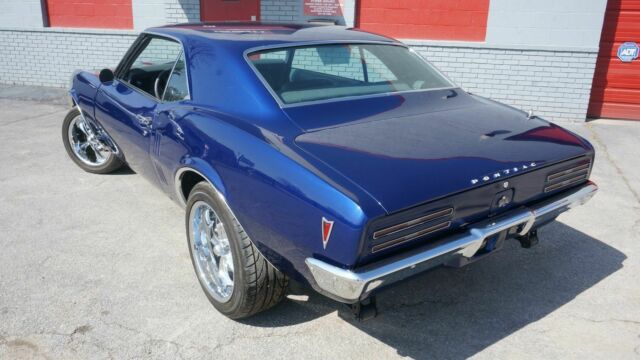 Pontiac Firebird 1968 image number 3