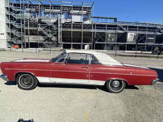 Mercury Comet Convertible 1966 image number 4