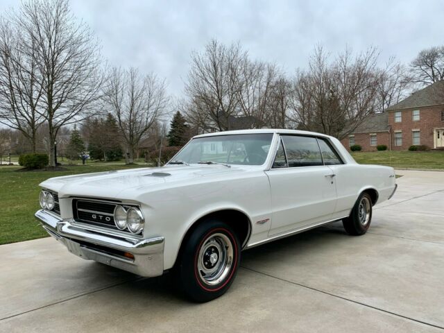 Pontiac GTO 1964 image number 12