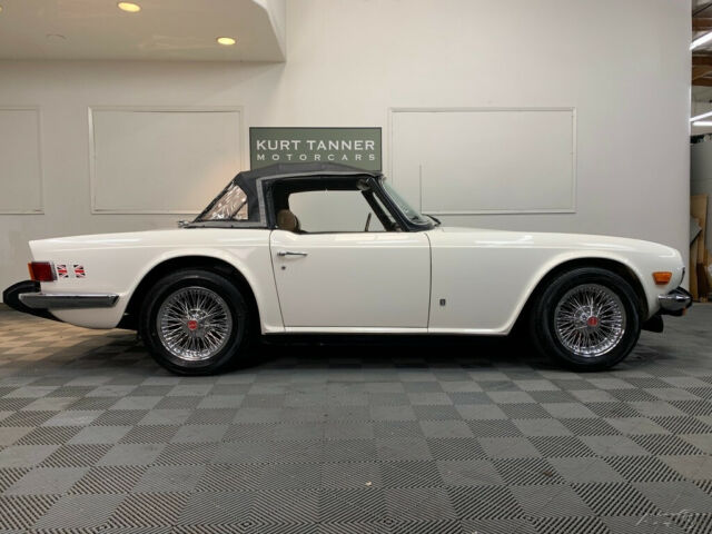 Triumph TR-6 1976 image number 19