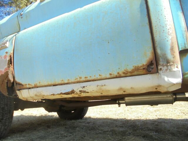 Chevrolet C/K Pickup 2500 1966 image number 33