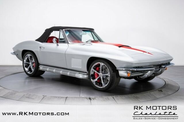 Chevrolet Corvette 1967 image number 10