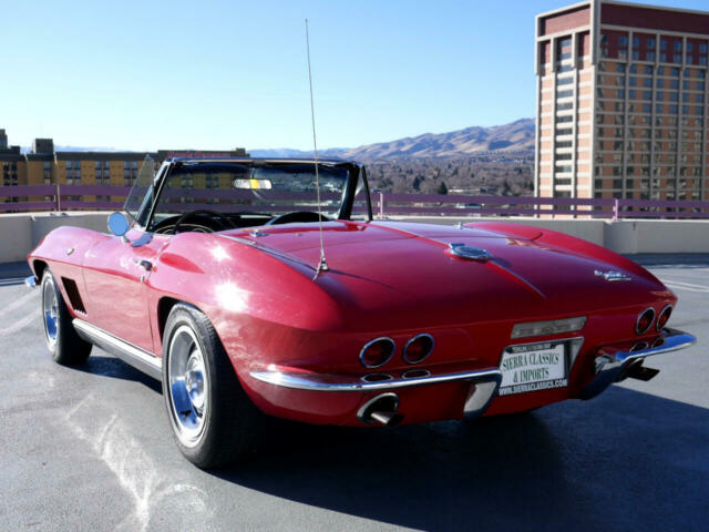 Chevrolet Corvette 1967 image number 10