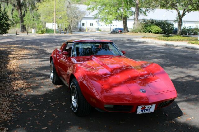 Chevrolet Corvette 1973 image number 2