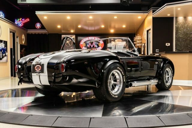 Shelby Cobra 1965 image number 35