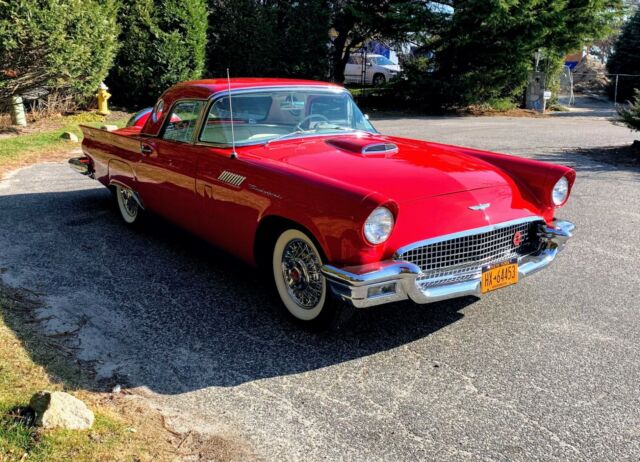 Ford Thunderbird 1957 image number 13