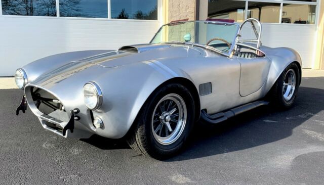 Shelby Cobra 1965 image number 0