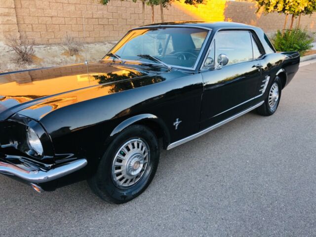 Ford Mustang 1966 image number 0