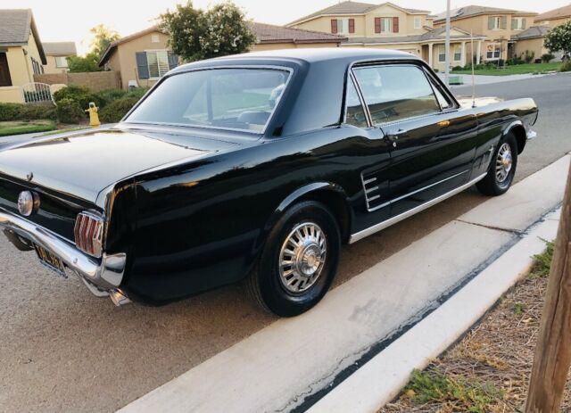 Ford Mustang 1966 image number 23