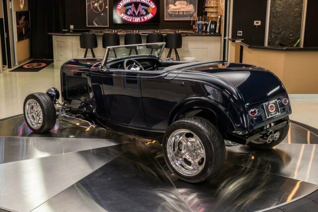 Ford Roadster 1932 image number 16