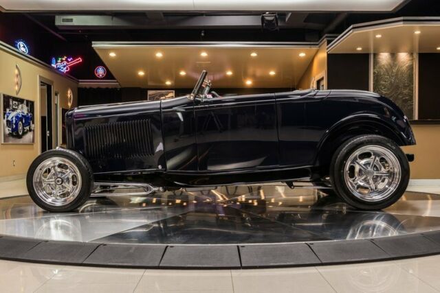 Ford Roadster 1932 image number 18