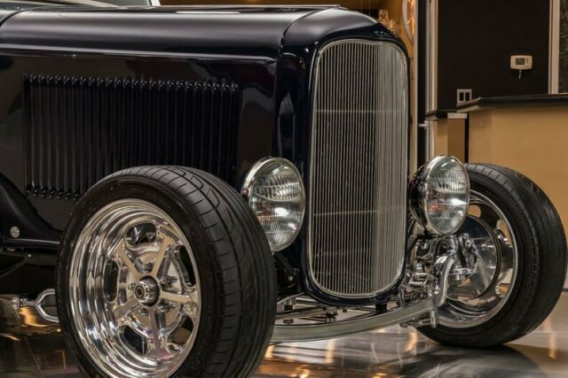 Ford Roadster 1932 image number 45