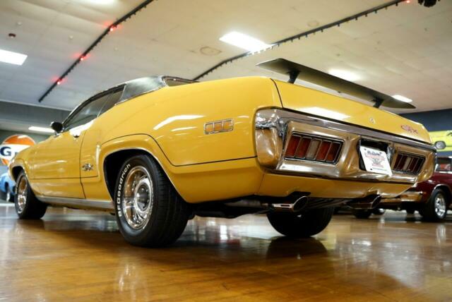 Plymouth GTX 1971 image number 10