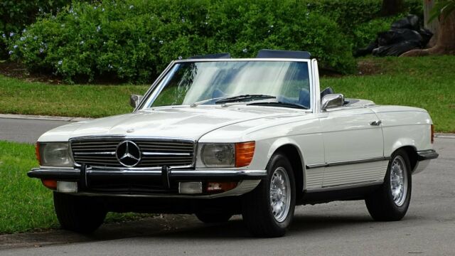 Mercedes-Benz SL-Class 1972 image number 0