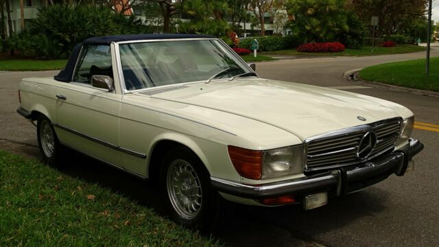 Mercedes-Benz SL-Class 1972 image number 5